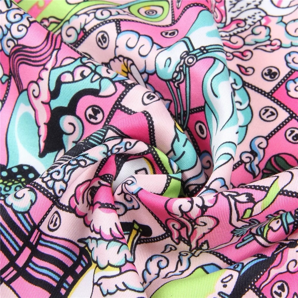 Luxury Designer-Style Silk Scarf 90cm - Picture 2 of 12